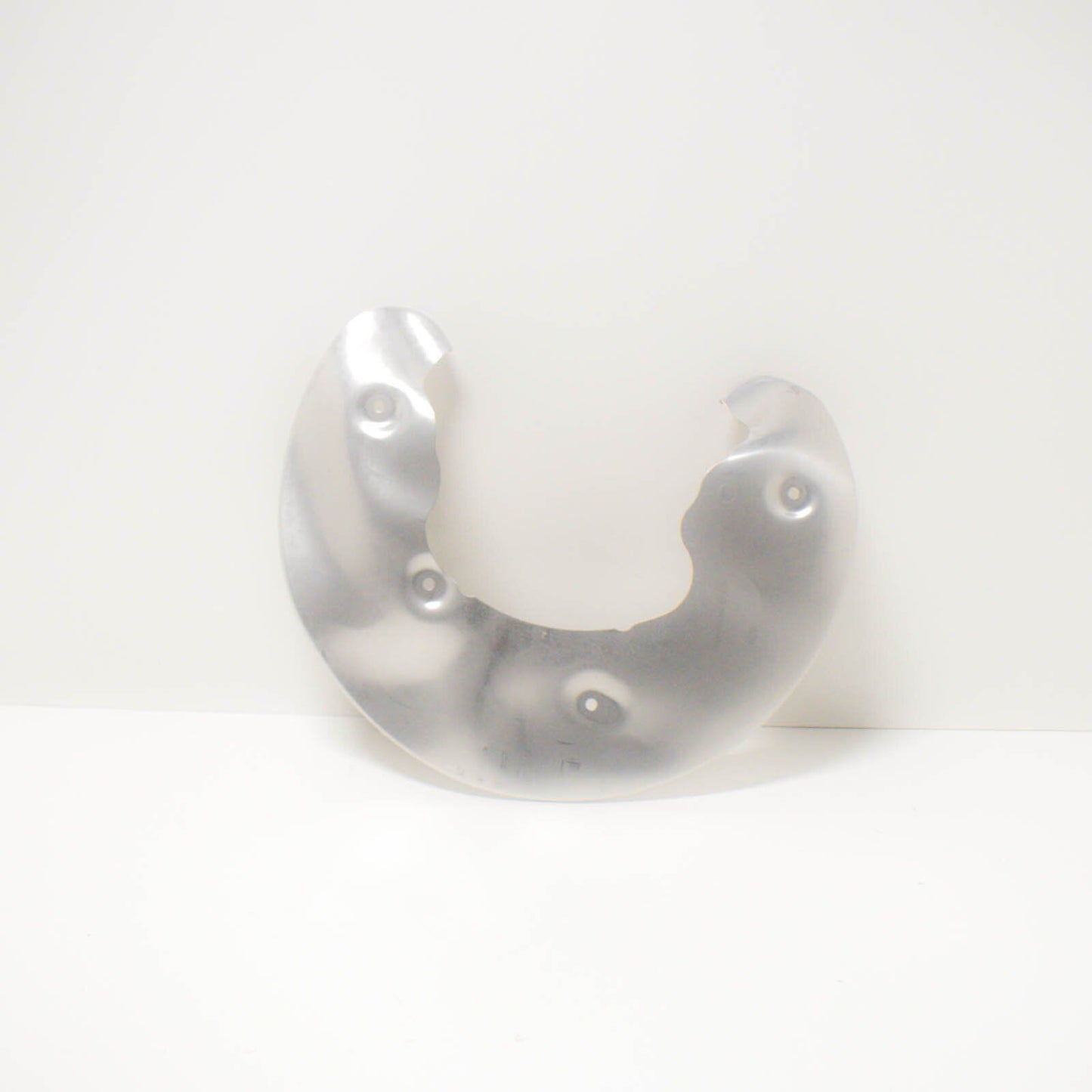 NEW AUDI A4 B8 FRONT LEFT BRAKE DISC PROTECTION PLATE 8K0615311H ORIGINAL