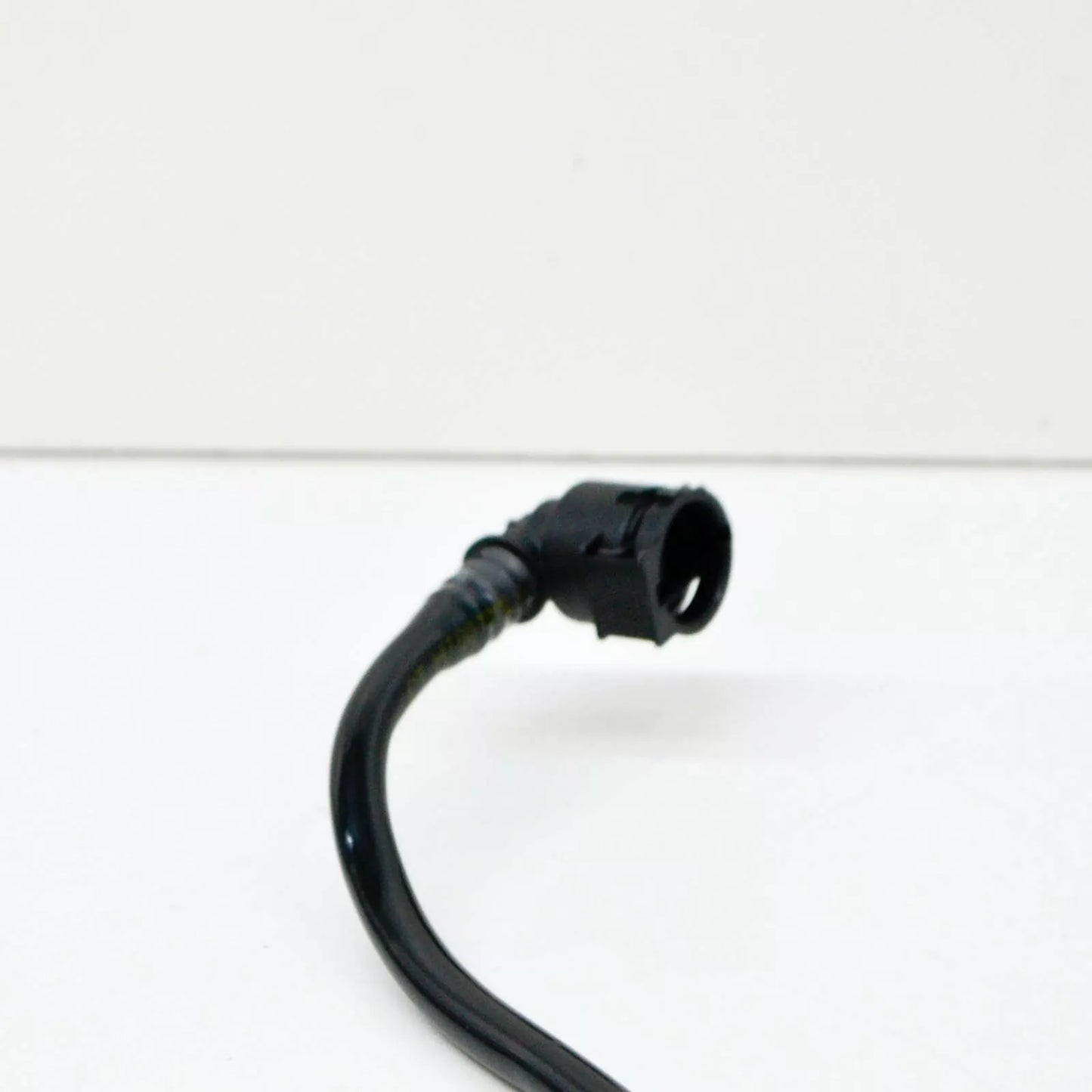 NEW BMW 1 F21 RADIATOR EXPANSION TANK HOSE 17128518965 ORIGINAL