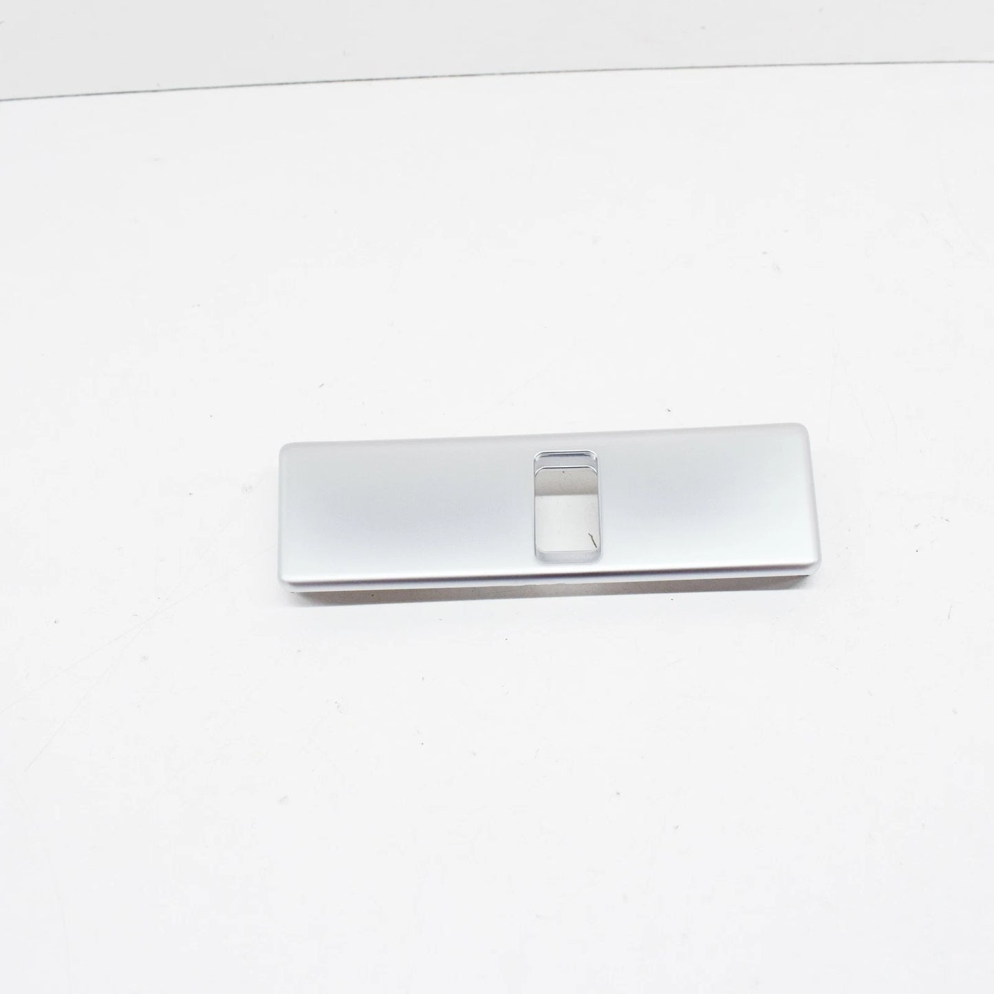 NEW BMW 5 E39 LEFT CENTER FINISHER 51452695585 2695585 ORIGINAL