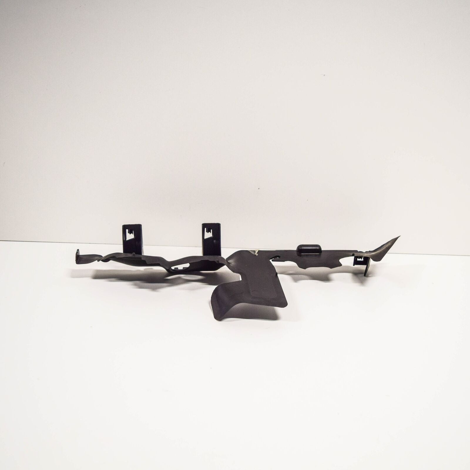 NEW VOLKSWAGEN TIGUAN MK2 LEFT AIR GUIDE 5N0121283M ORIGINAL