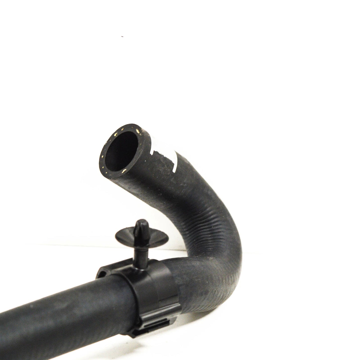 NEW AUDI Q7 4M RADIATOR WATER HOSE 4M0122055AL