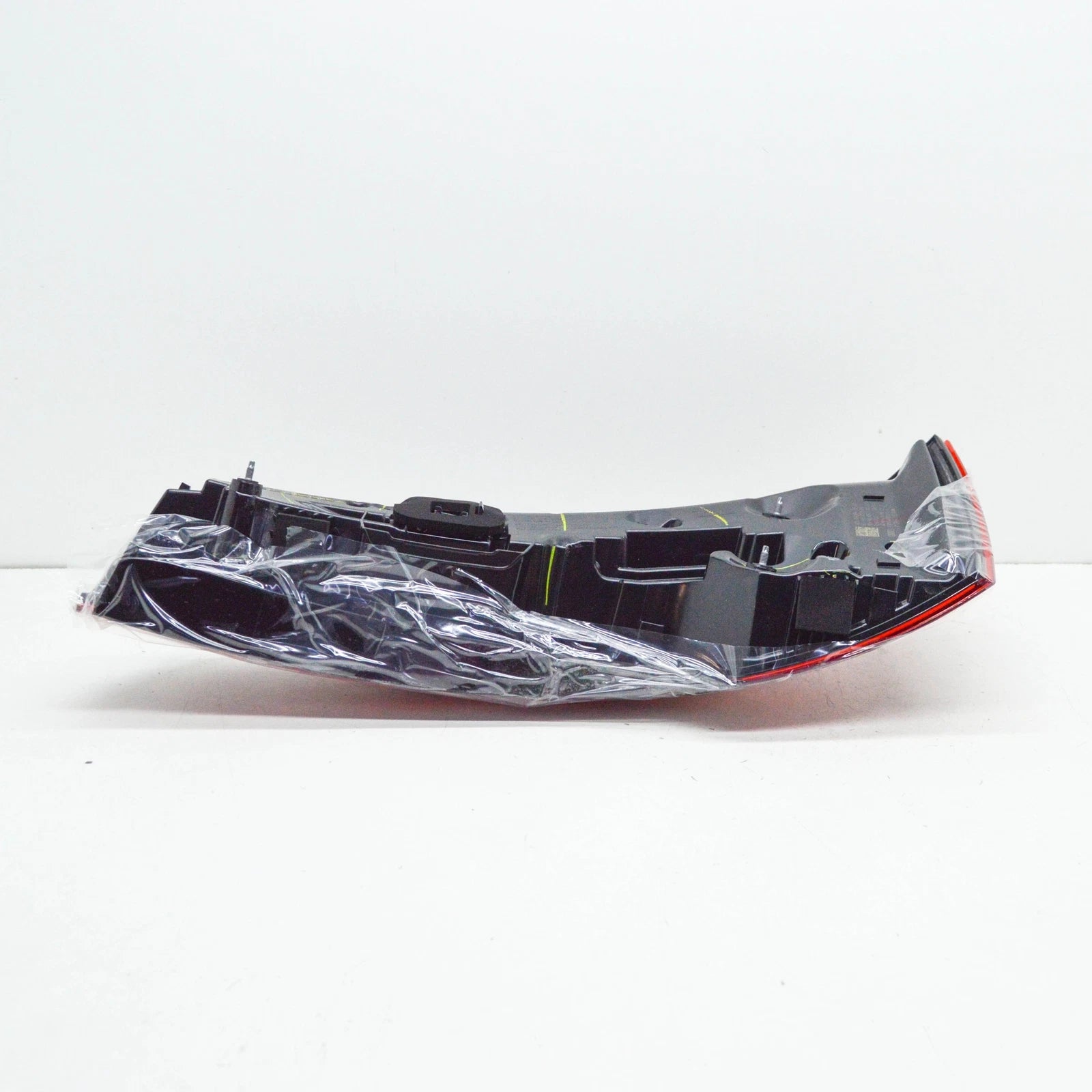 NEW AUDI Q5 FY REAR LEFT TAILLIGHT 80A945075B ORIGINAL