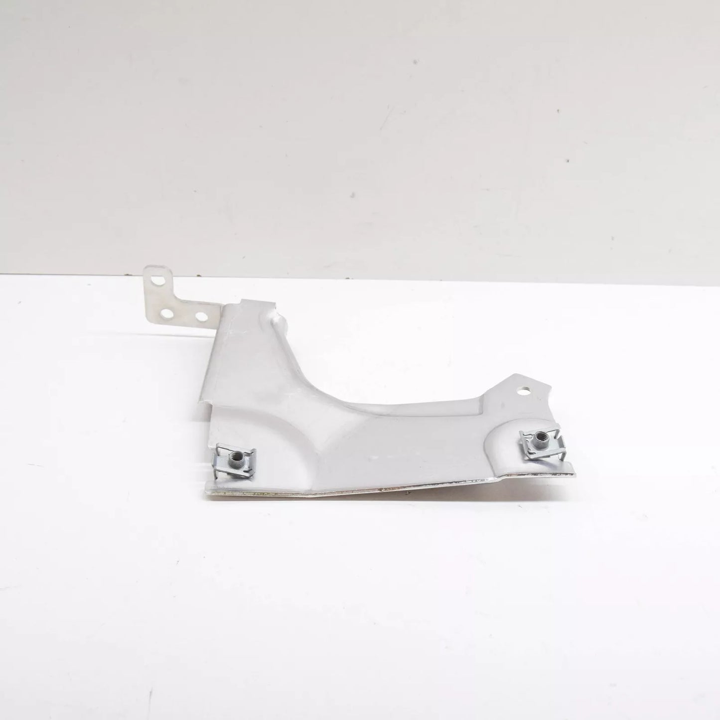 NEW MERCEDES-BENZ CLS C257 FRONT LEFT CROSSMEMBER BRACING A2576220100 ORIGINAL