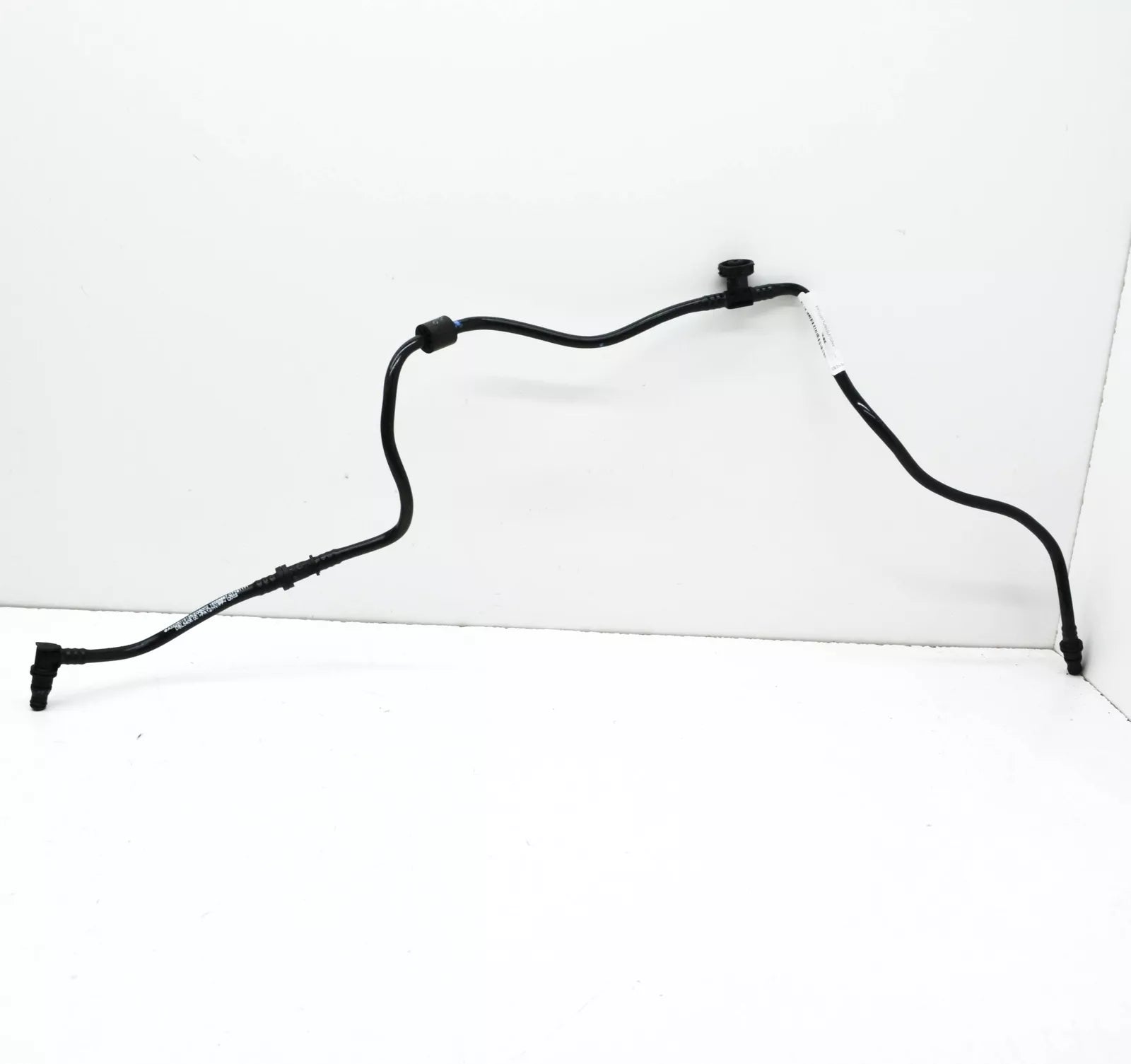 NEW MERCEDES-BENZ S CABRIO A217 ENGINE COOLANT OVERFLOW PIPE A2225015125