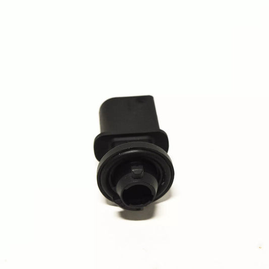 NEW VOLKSWAGEN GOLF MK7 FRONT TURN SIGNAL BULB SOCKET 8N0953053