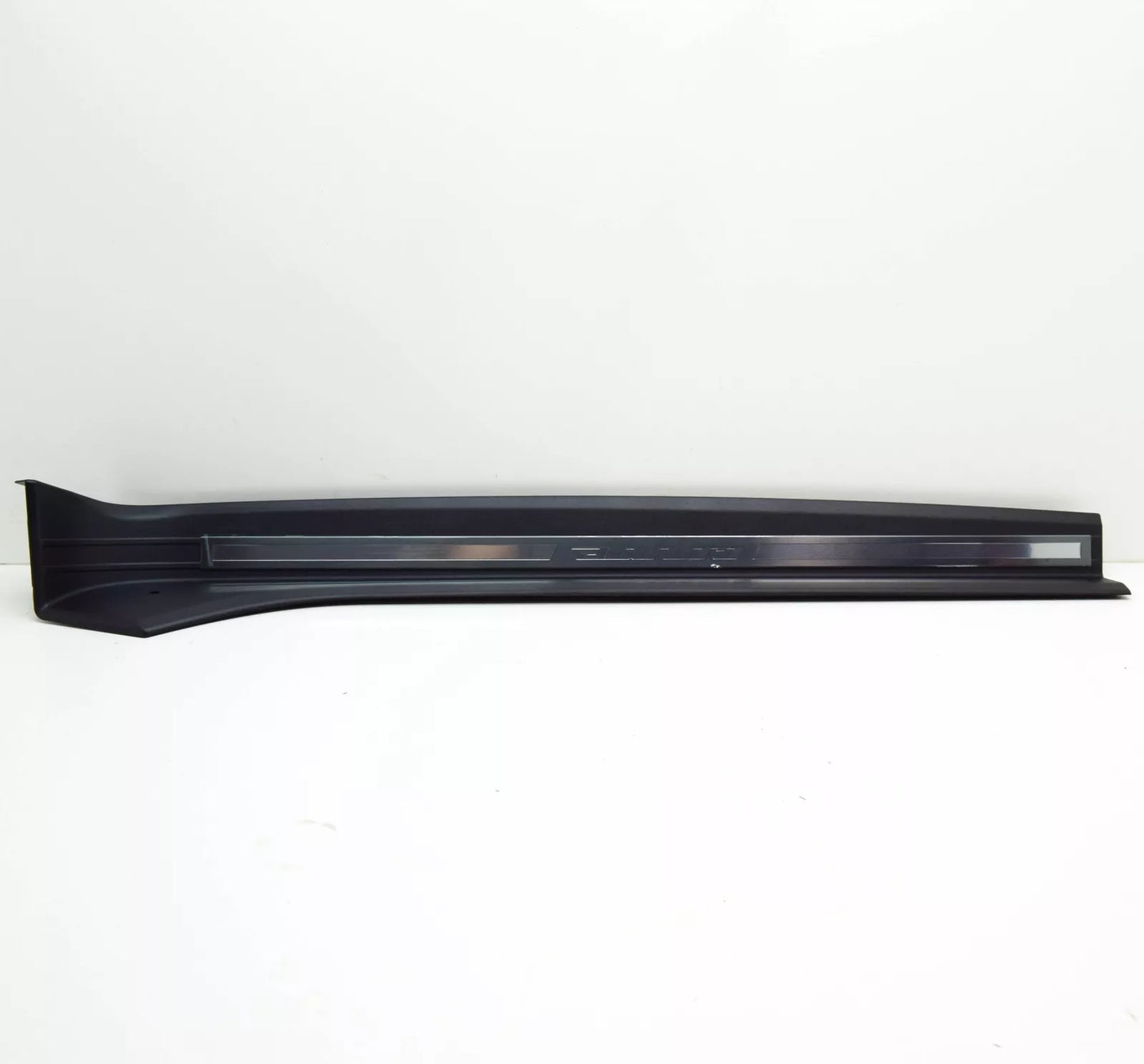 NEW BMW Z3 COUPE E36 LEFT DOOR SILL TRIM 51478410153 8410153 ORIGINAL