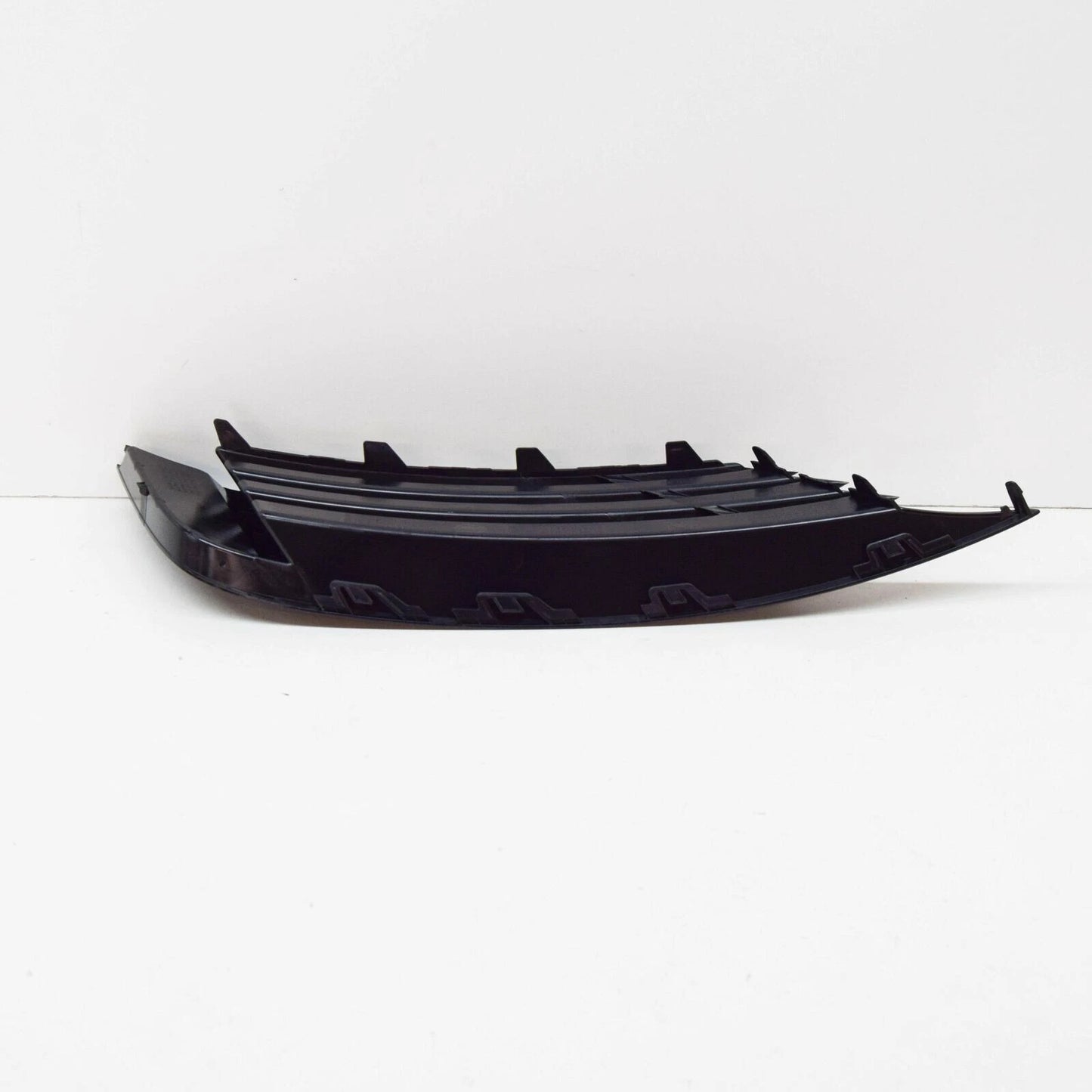 NEW AUDI A3 8V FRONT BUMPER LOWER RIGHT SIDE GRILLE 8V58076829B9 GENUINE / OEM