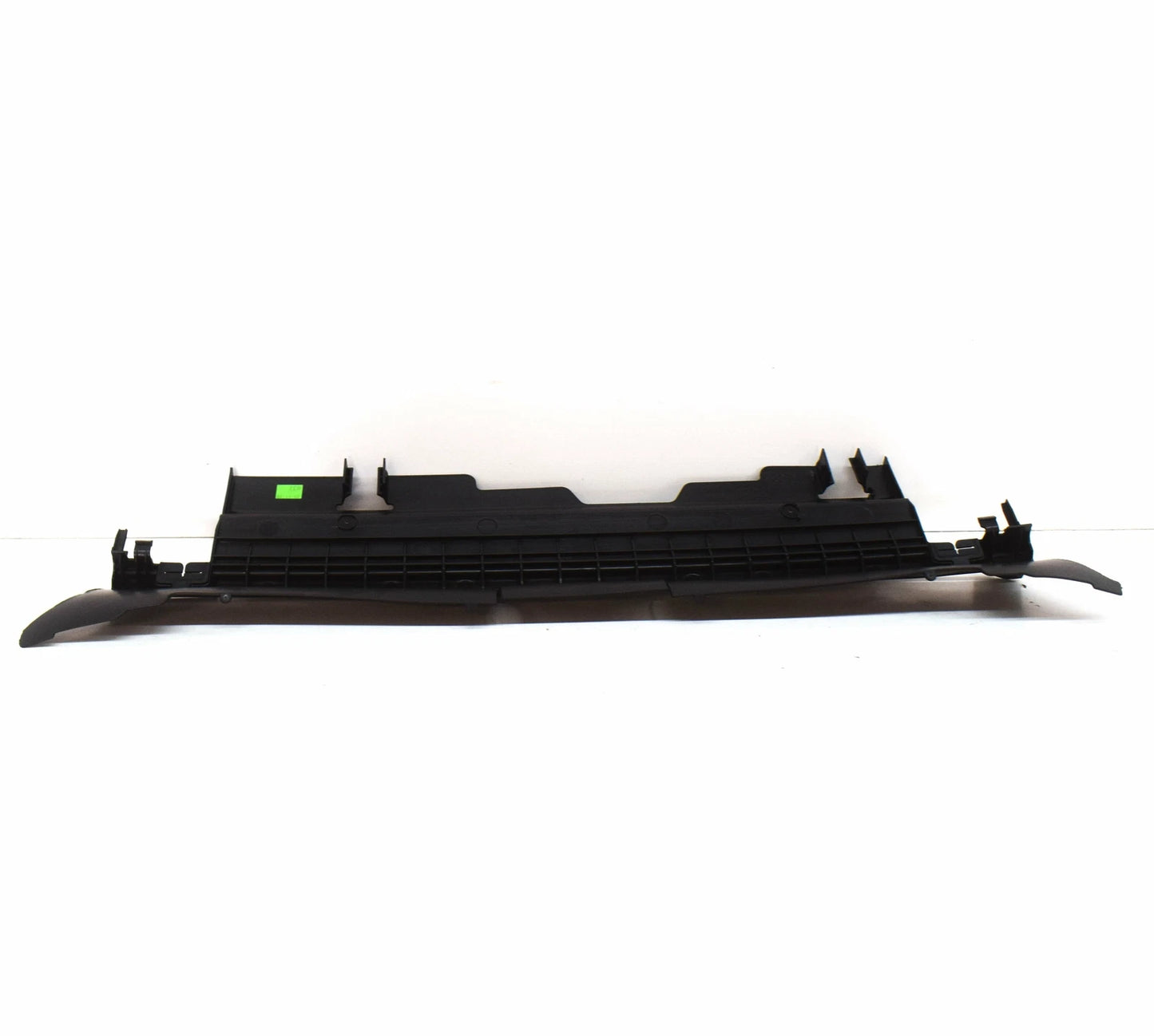 NEW MERCEDES-BENZ E-CLASS W213 RADIATOR AIR DUCT SEGMENT A2135050130 ORIGINAL