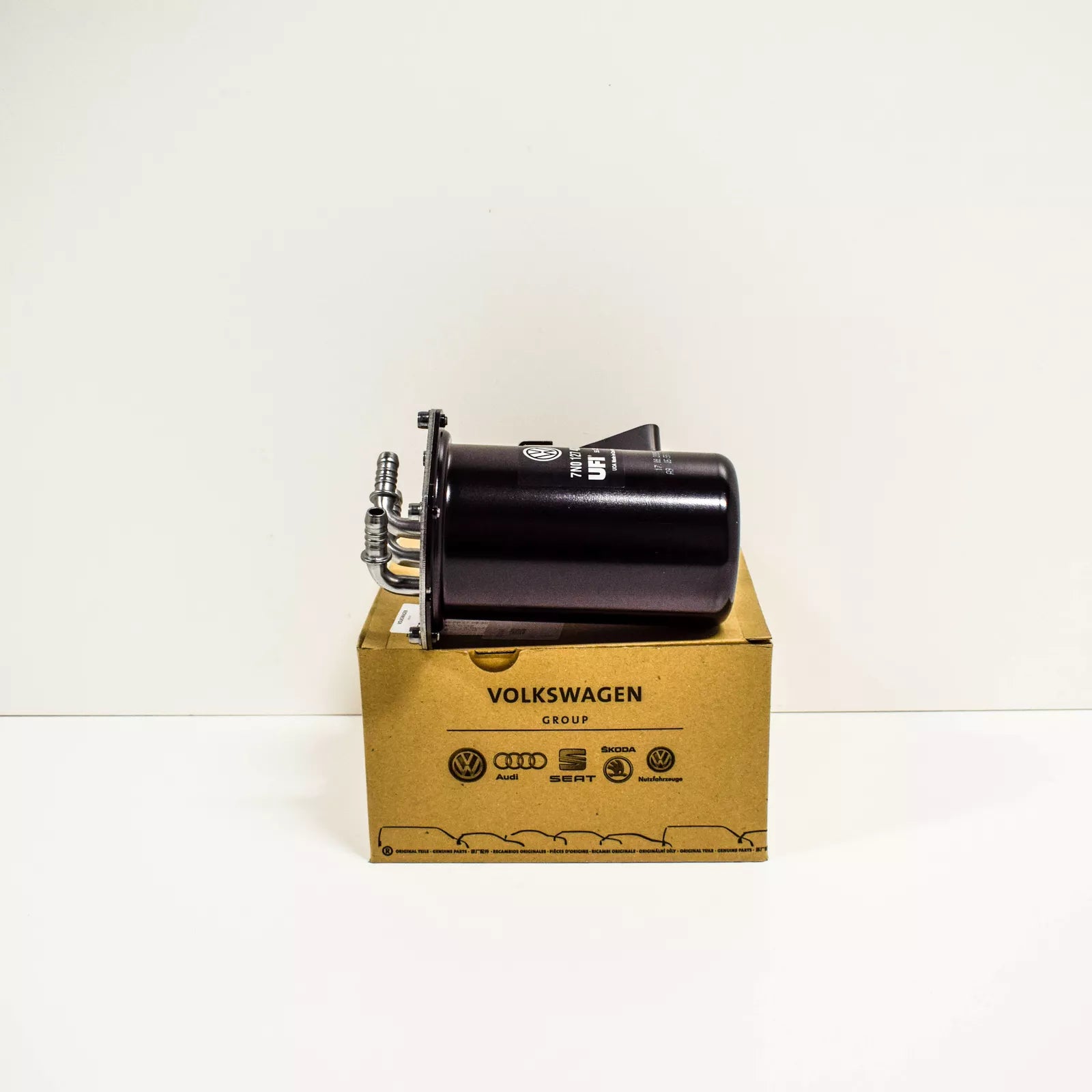 NEW VOLKSWAGEN SHARAN 7N FUEL FILTER HOUSING 7N0127400D ORIGINAL