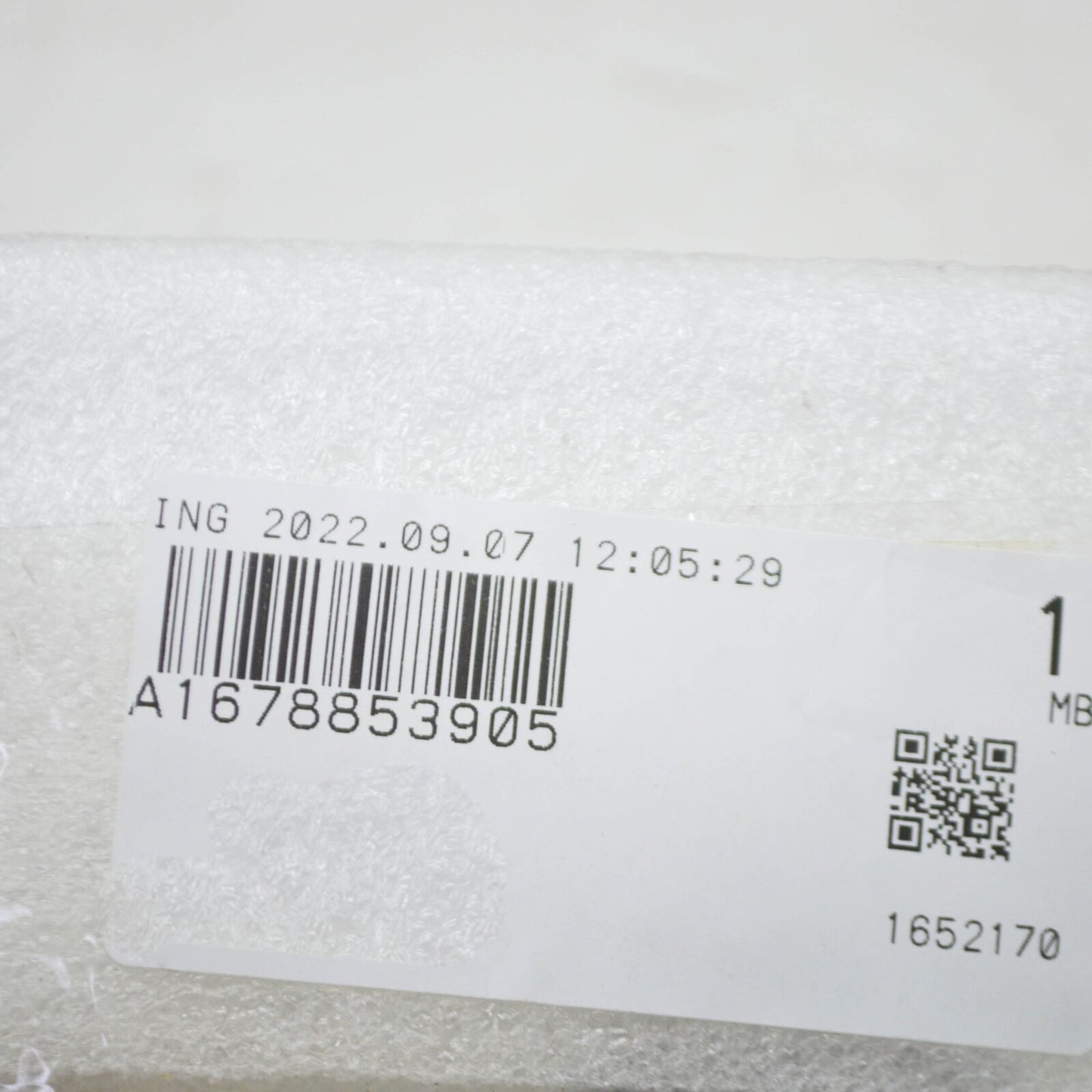 NEW MERCEDES-BENZ GLE W167 REAR BUMPER TOW EYE COVER A1678853905 ORIGINAL