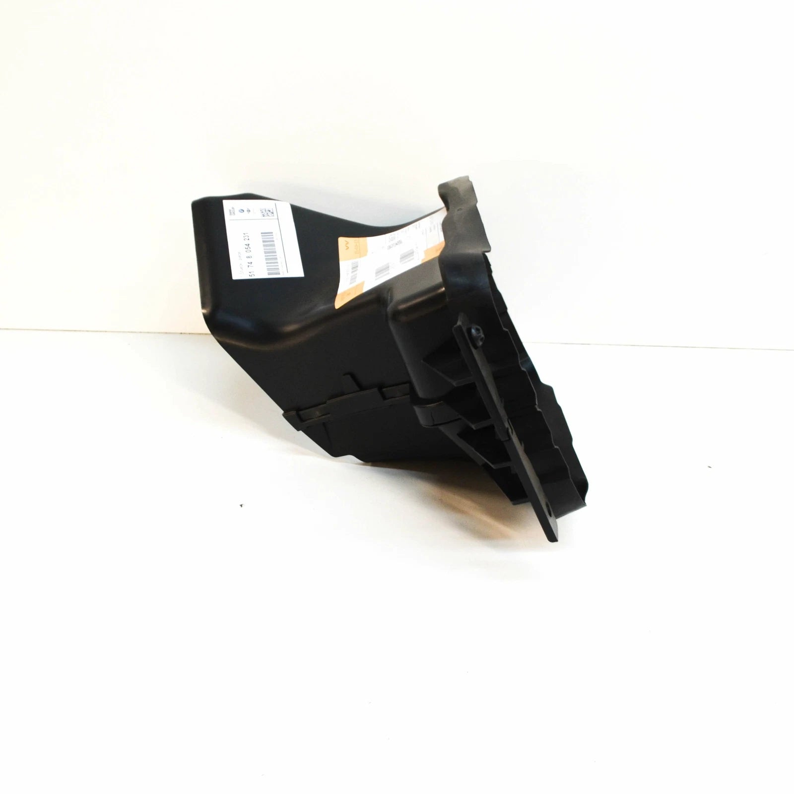 NEW BMW 3 F30 LCI M FRONT LEFT RADIATOR EXTERIOR AIR DUCT 51748054231 ORIGINAL