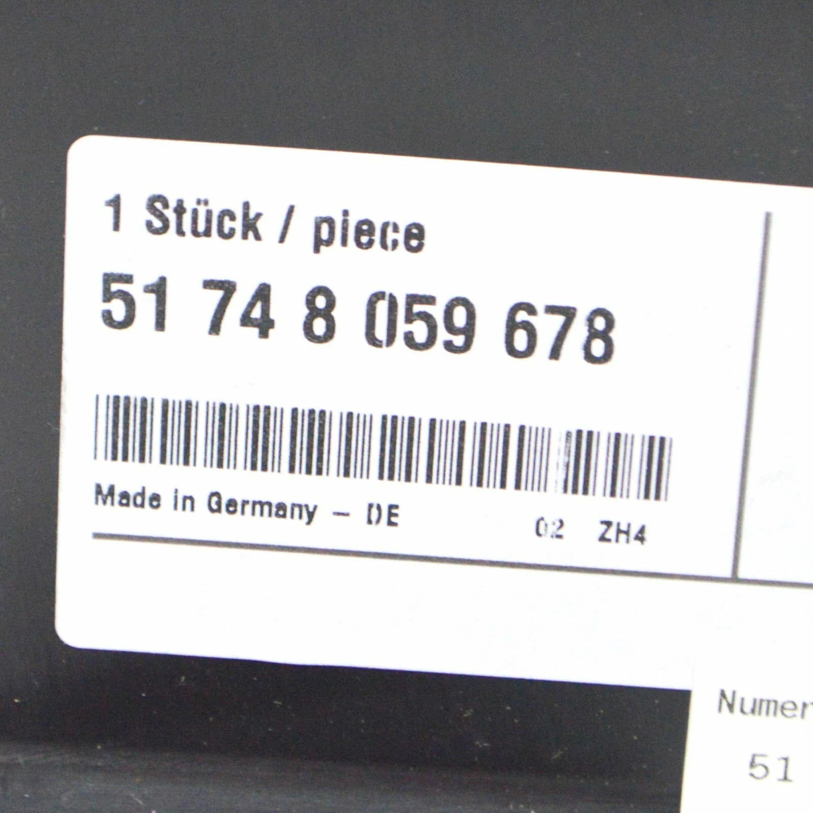 NEW BMW 5 G30 RIGHT EXTERIOR RADIATOR AIR DUCT M 51748059678 8059678 ORIGINAL