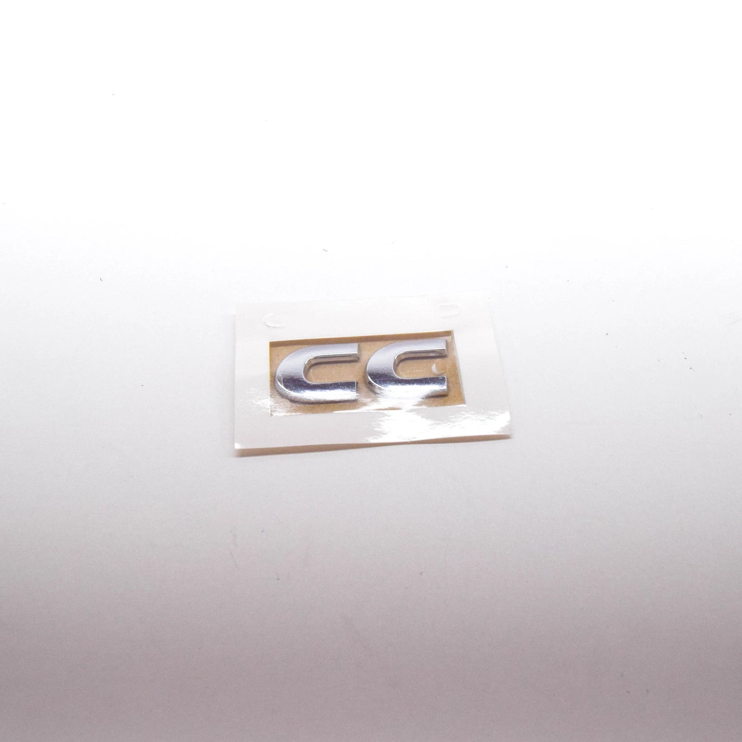 NEW VOLKSWAGEN CC REAR EMBLEM BADGE 3C8853687D739 ORIGINAL