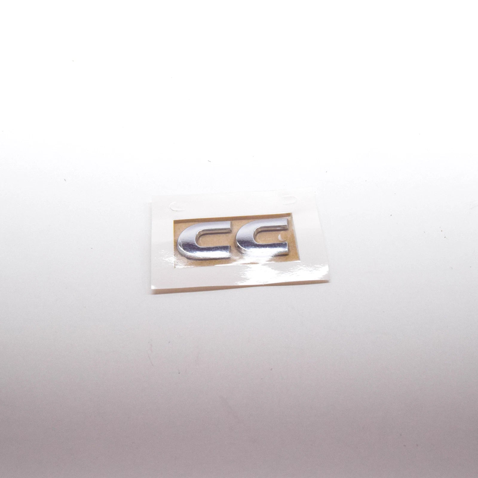 NEW VOLKSWAGEN CC REAR EMBLEM BADGE 3C8853687D739 ORIGINAL