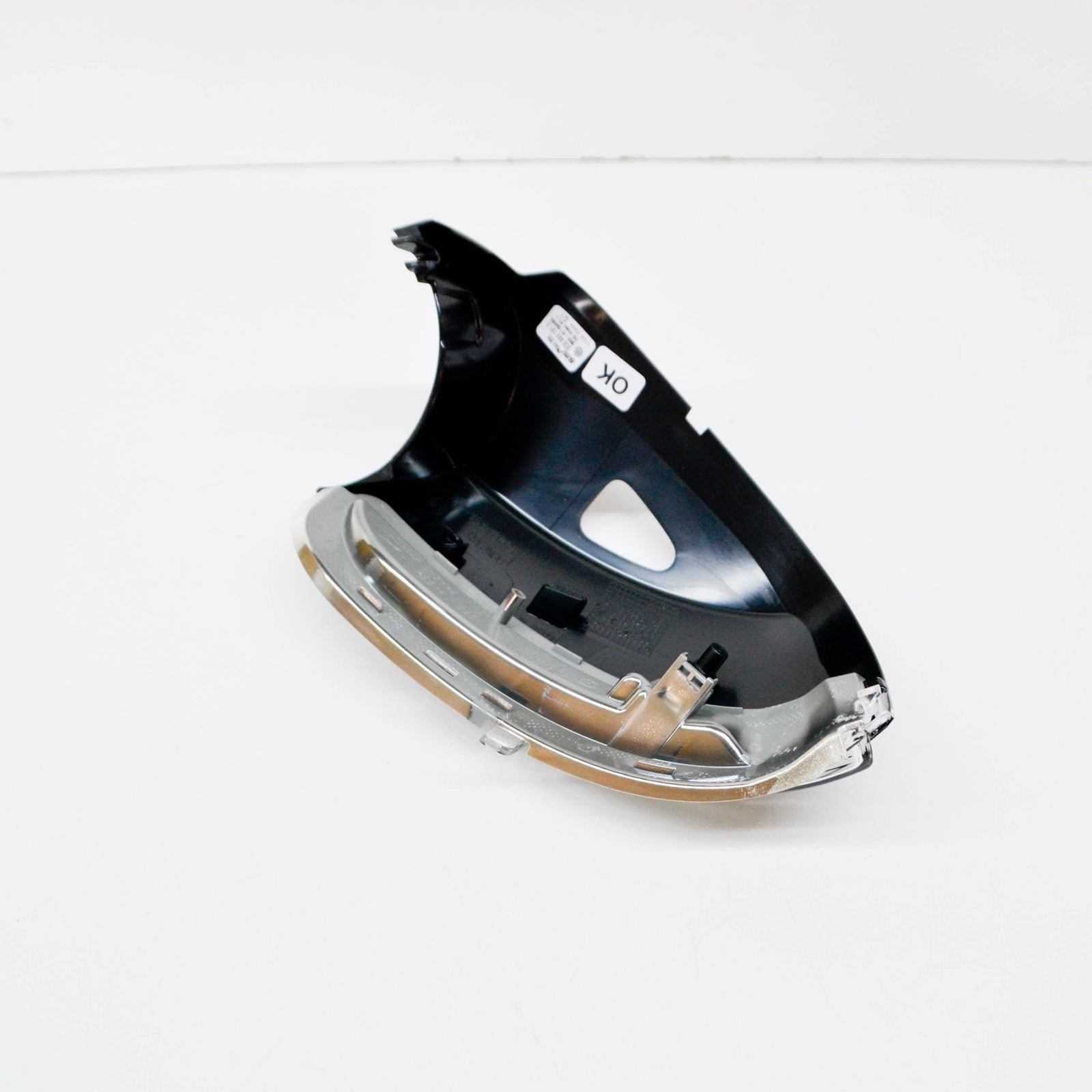 NEW VOLKSWAGEN CC LEFT MIRROR TURN SIGNAL INDICATOR 3C8949101E ORIGINAL