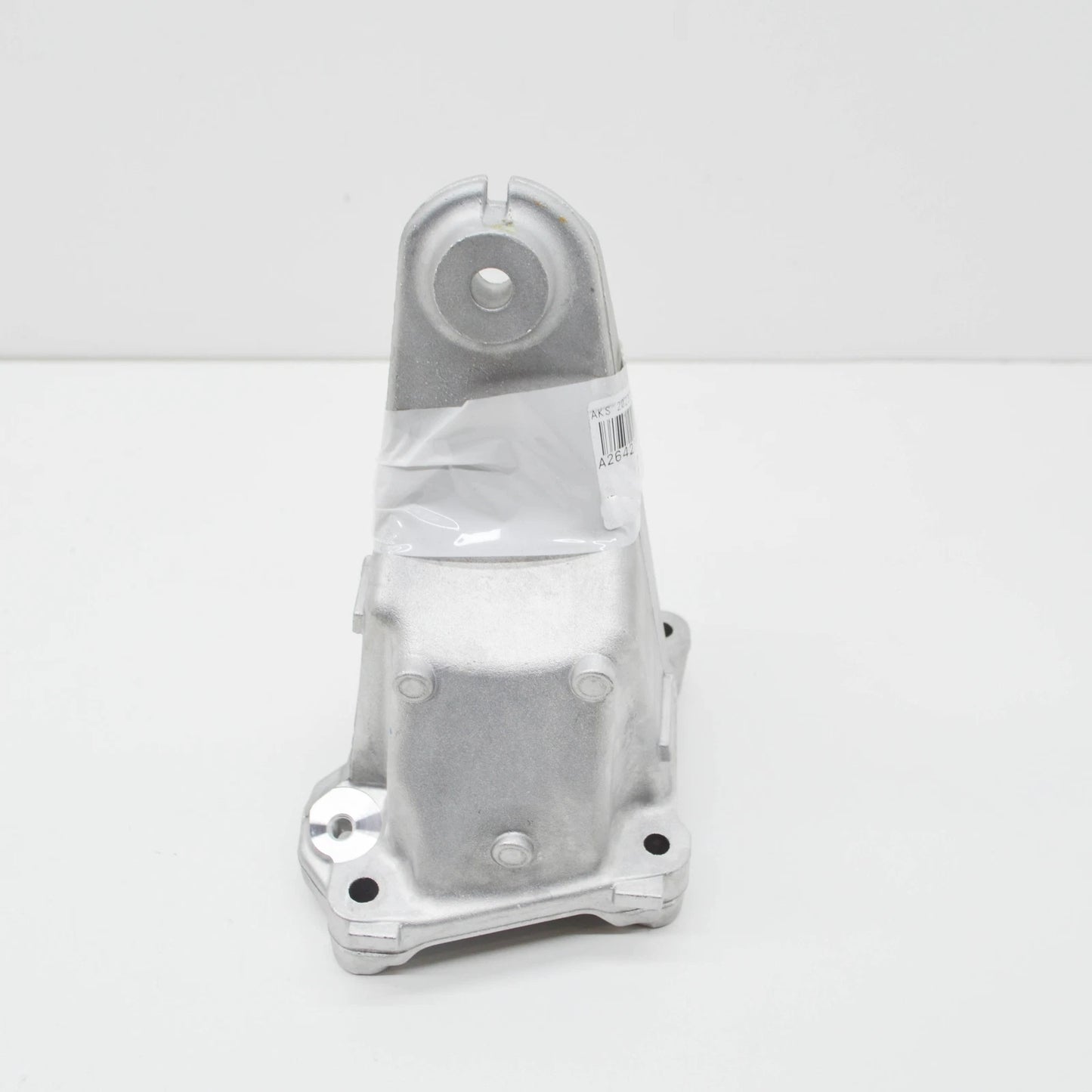 NEW MERCEDES-BENZ C W205 FRONT LEFT ENGINE MOUNT BRACKET A2642230200 ORIGINAL