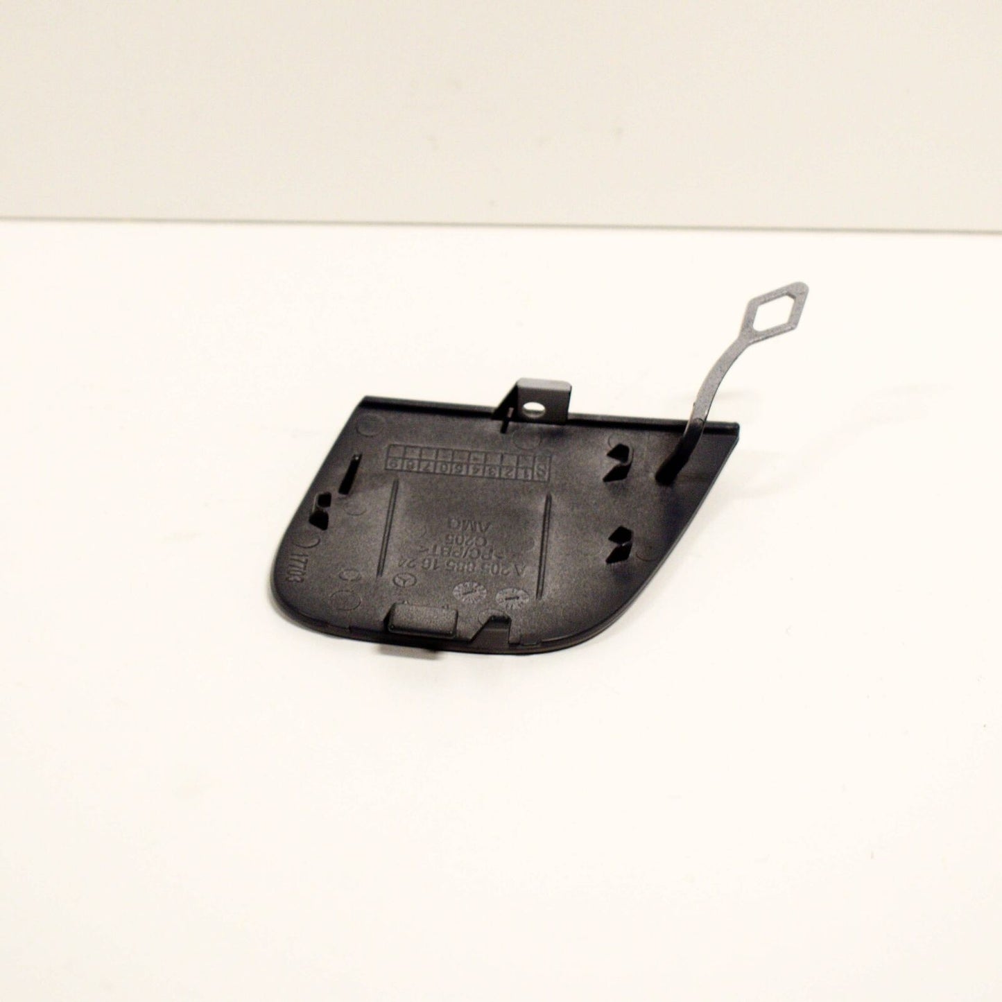 NEW MERCEDES BENZ C W205 REAR TOW HOOK EYE CAP COVER AMG A20588516249999