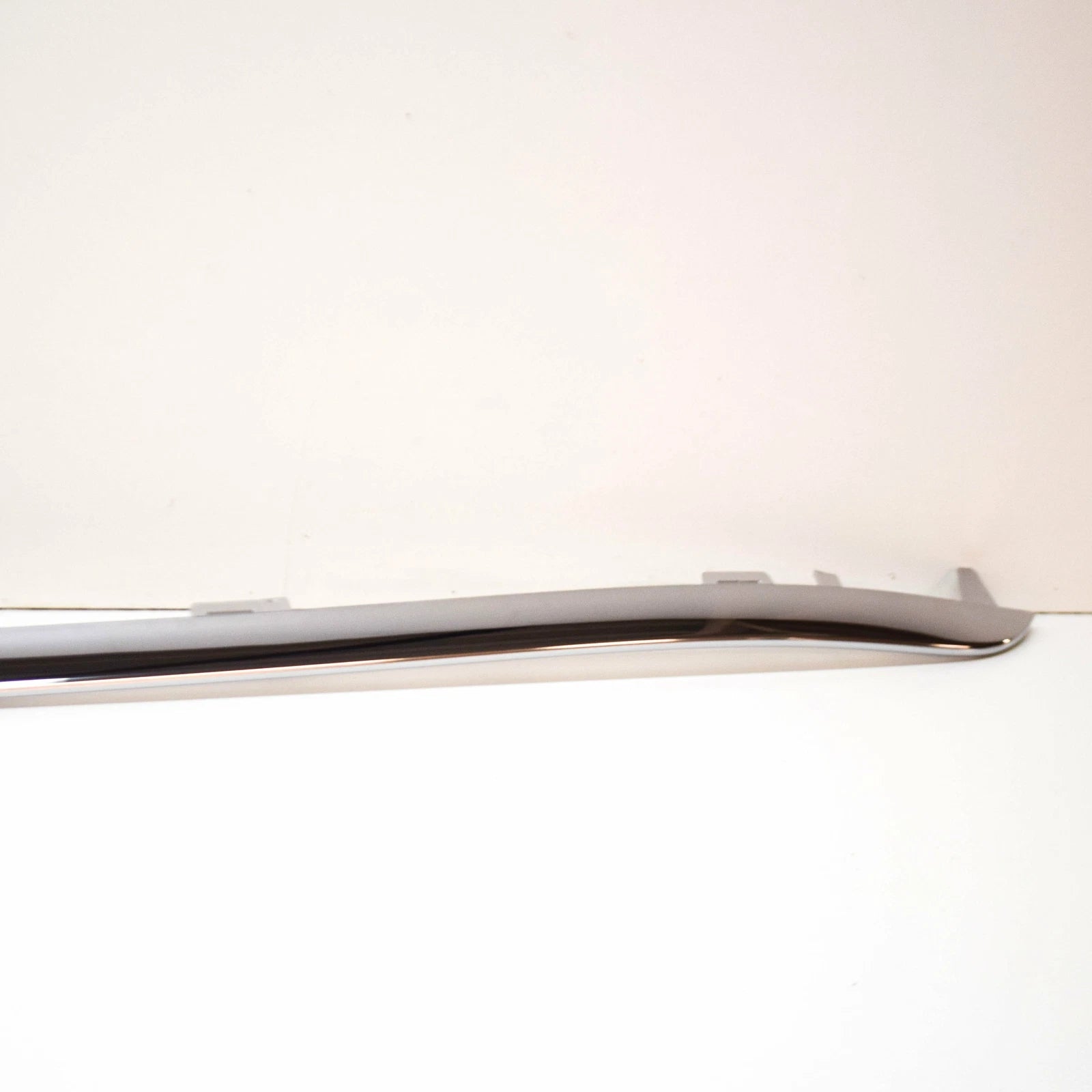 NEW MB C-CLASS W205 FRONT BUMPER LOWER CHROME TRIM A2058853123