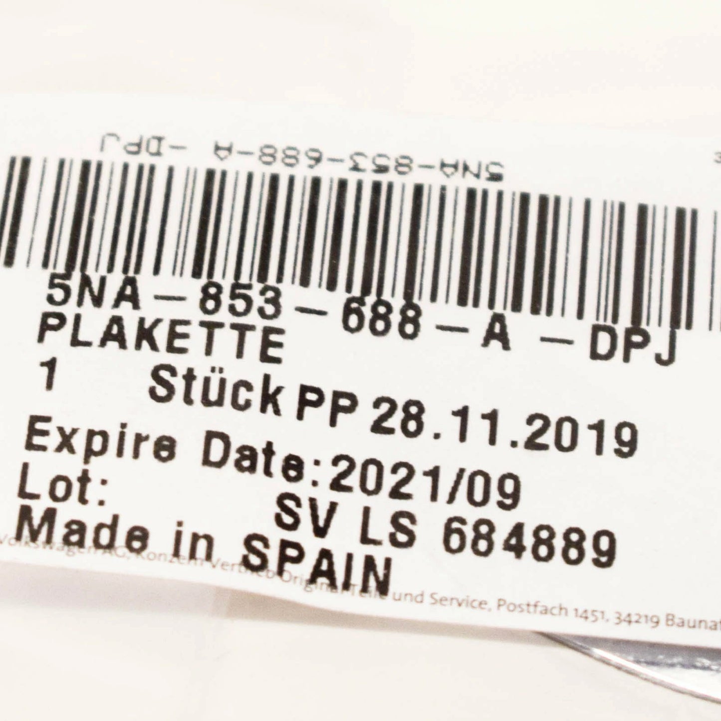 NEW VOLKSWAGEN TIGUAN 5N R-LINE BADGE CHROME 5NA853688ADPJ