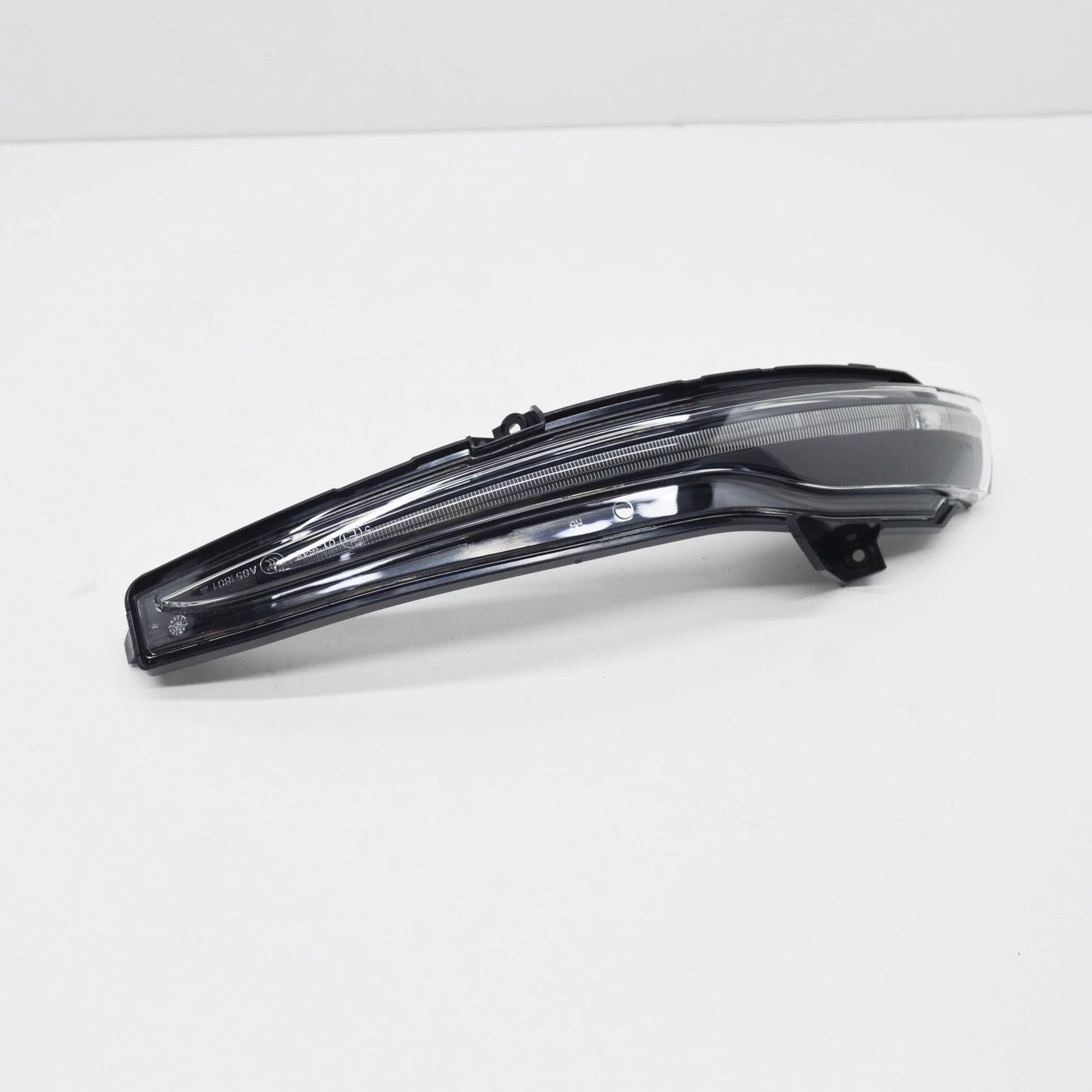NEW MB C-CLASS W205 RIGHT WING MIRROR TURN INDICATOR A0999067201 2016 ORIGINAL