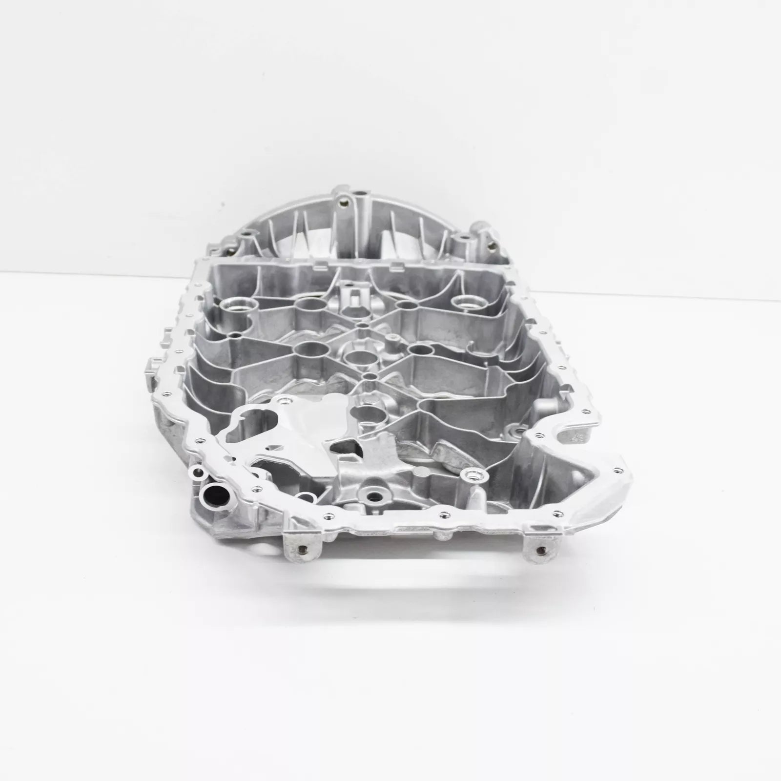 NEW VW GOLF R MK7 ENGINE UPPER OIL PAN 06K103603BL ORIGINAL