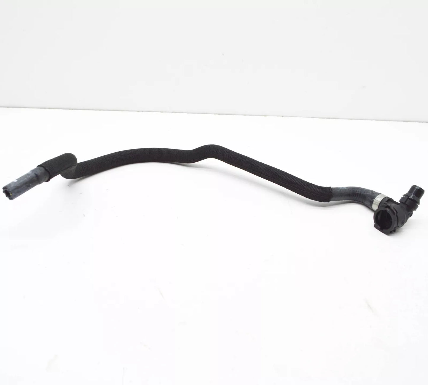 NEW BMW X5 M F85 TURBOCHARGER-COOLANT HOSE PIPE 11537848379 ORIGINAL