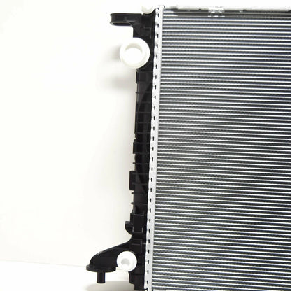 NEW AUDI Q7 4M COOLANT WATER RADIATOR 8W0121251AA