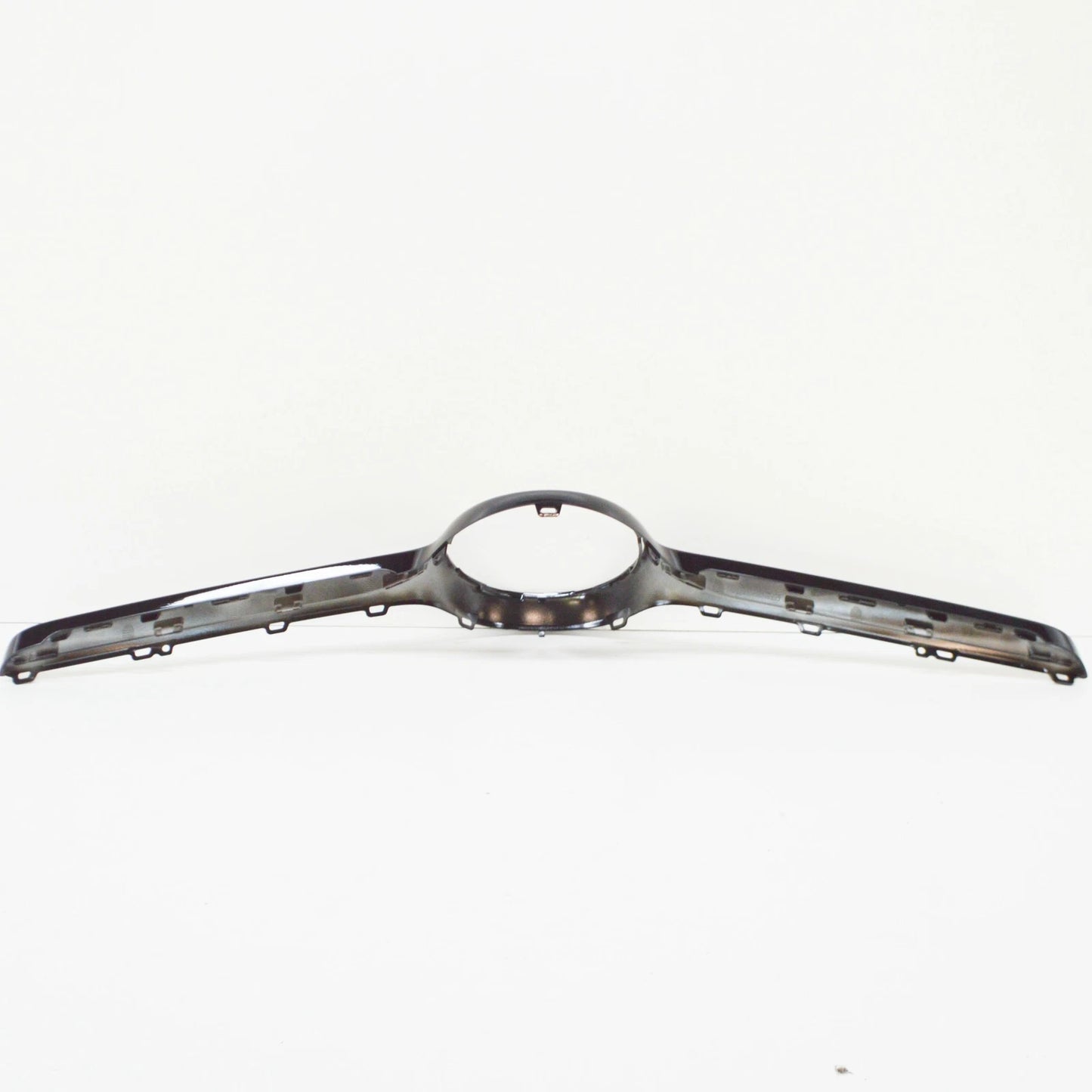 NEW MERCEDES-BENZ CLS C218 RADIATOR GRILLE COVER TRIM A2188852900