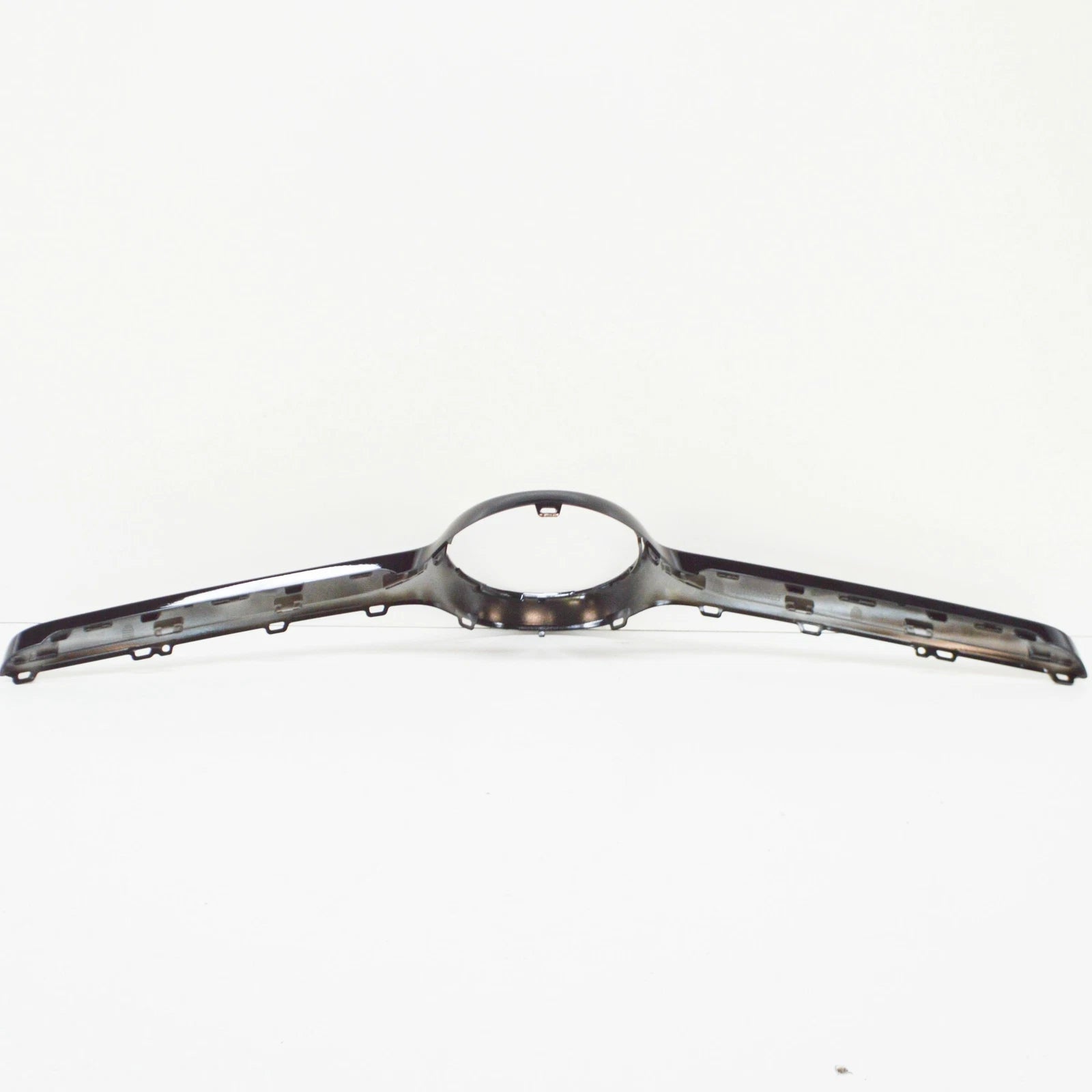 NEW MERCEDES-BENZ CLS C218 RADIATOR GRILLE COVER TRIM A2188852900