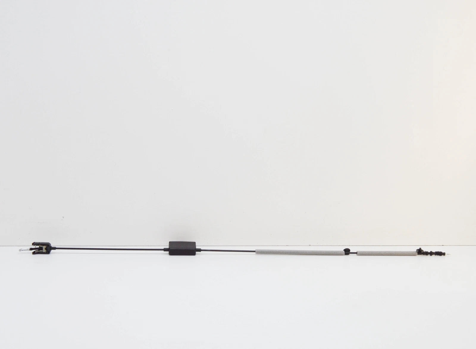 NEW VW SHARAN 7N REAR LEFT SLIDING DOOR BOWDEN CABLE 7N0839017F