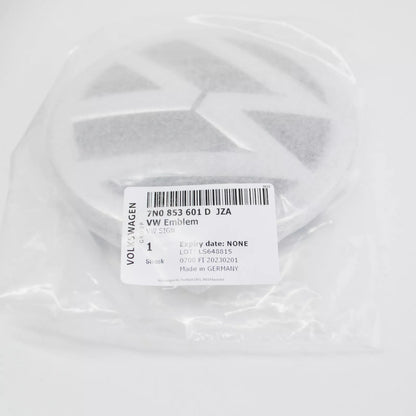 NEW VOLKSWAGEN SHARAN 7N MK2 FRONT RADIATOR GRILLE BADGE 7N0853601DJZA ORIGINAL