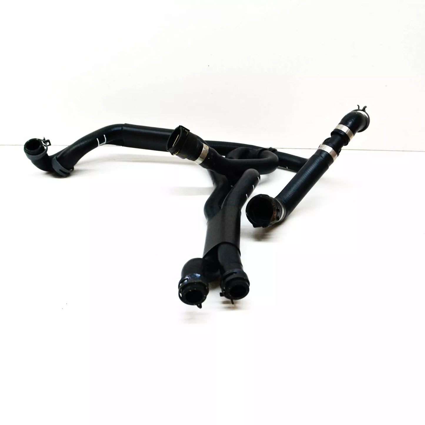 NEW VOLKSWAGEN MULTIVAN T6 ENGINE COOLING WATER HOSE 7E0122096AA ORIGINAL