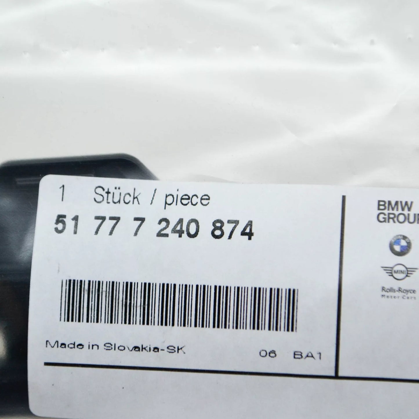 NEW BMW 3 F30 SUPPORTING LEDGE COVER DOOR SILL RIGHT 51777240874 ORIGINAL