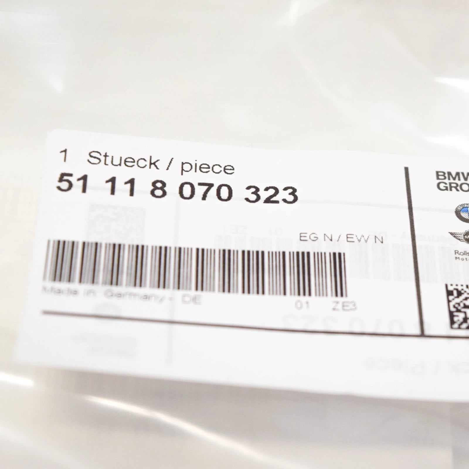 NEW BMW 1 F21 M FRONT BUMPER LEFT GRILLE TRIM CLASP 51118070323 ORIGINAL