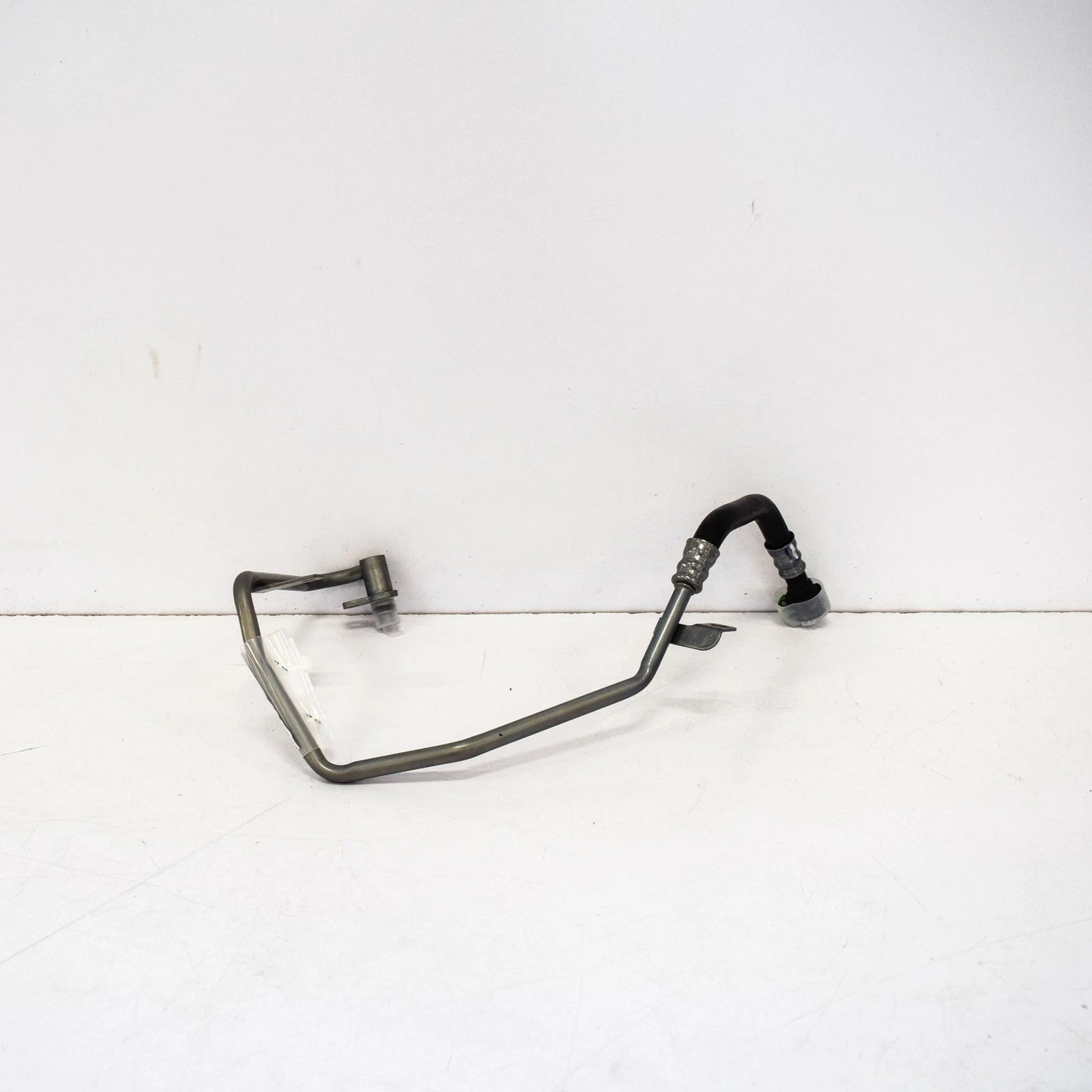 NEW AUDI Q3 8U TRANSMISSION OIL COOLER PIPE LINE 8U0317818E ORIGINAL