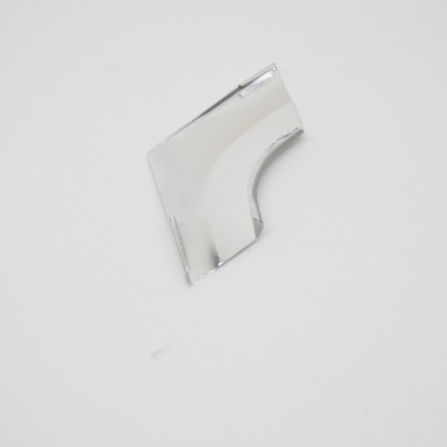 NEW MERCEDES-BENZ SL R107 WINDSHIELD RIGHT BOTTOM MOLDING A1076712230 ORIGINAL