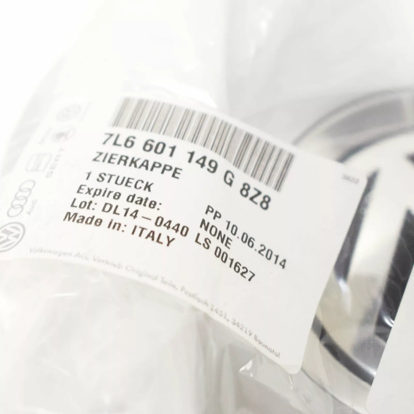 NEW VOLKSWAGEN TOUAREG 7L CENTER CAP WHEEL 7L6601149G8Z8