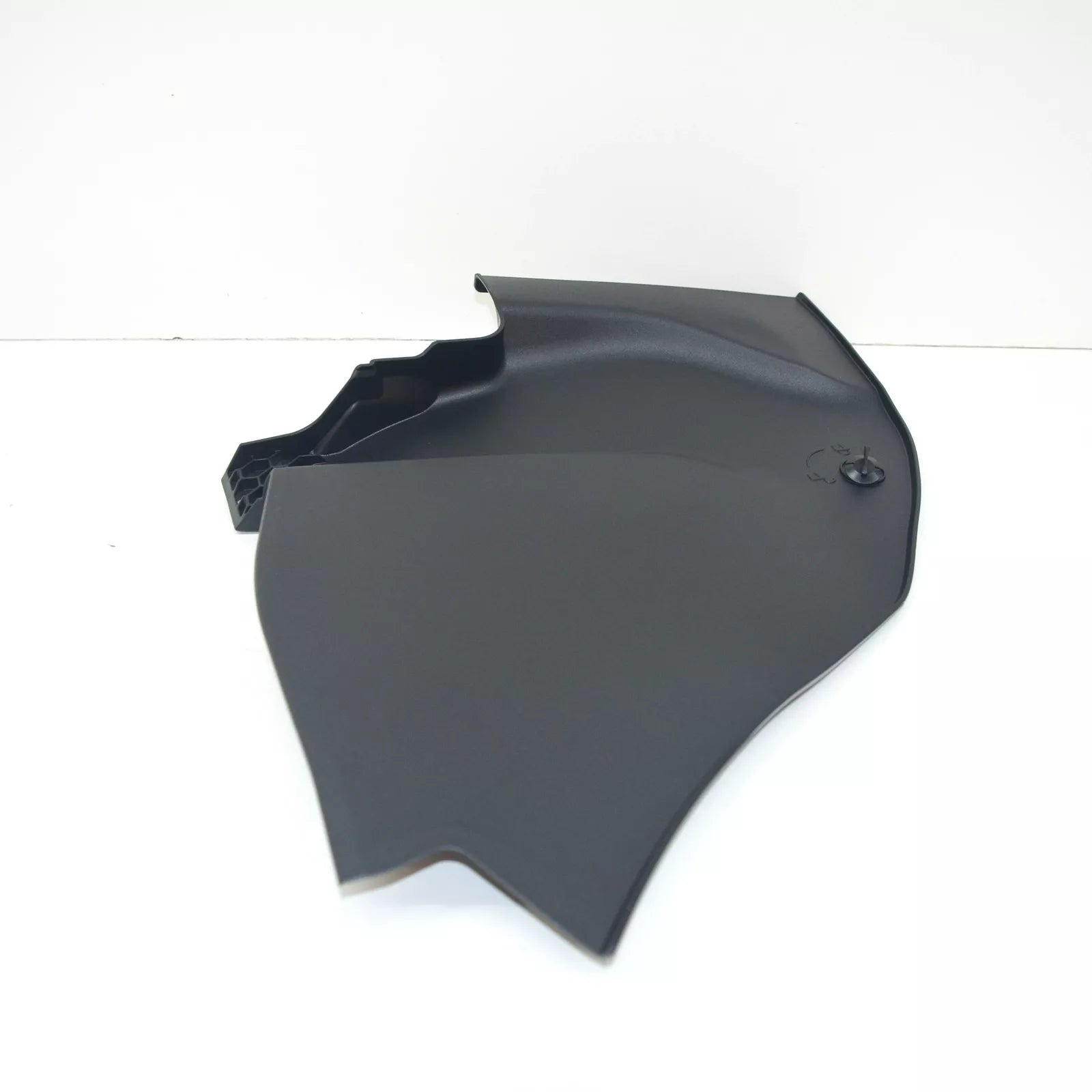 NEW BMW 5 G30 FRONT LEFT SIDE UPPER WINDSHIELD TRIM COVER 51717388715 ORIGINAL