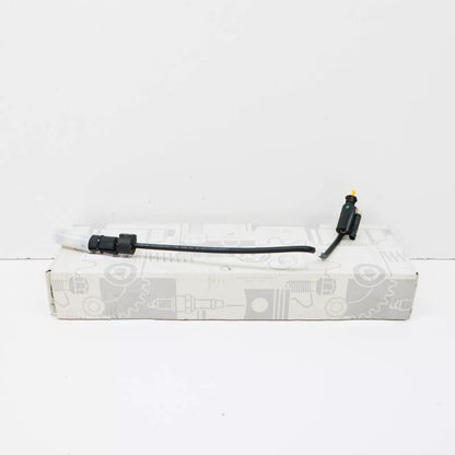 NEW MERCEDES BENZ GL X164 FUEL ADDITIVE RESERVOIR LINE A1644700224 ORIGINAL