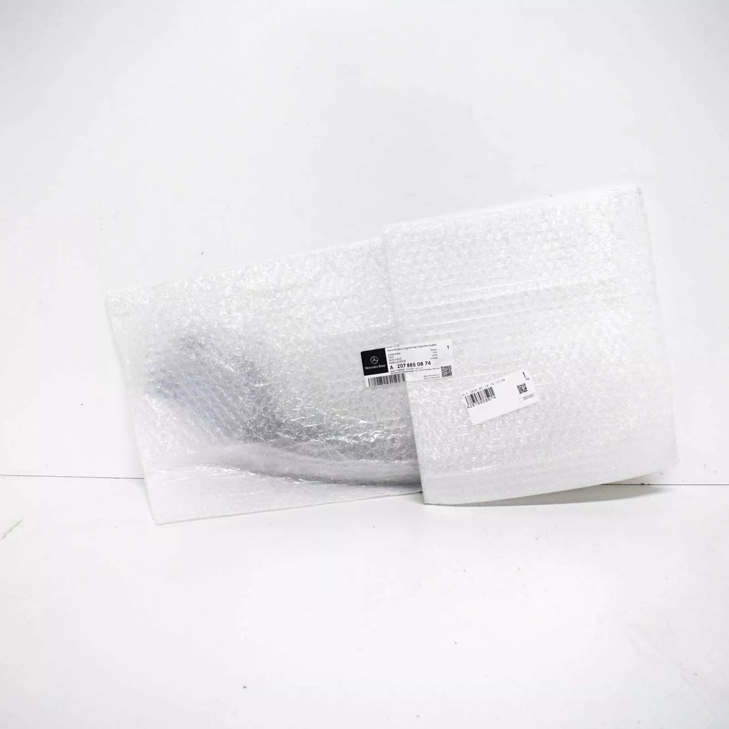 NEW MB E-CLASS C207 FRONT AMG BUMPER RIGHT CHROME MOLDING A2078850874 ORIGINAL