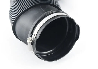 NEW AUDI A8 D3 ENGINE REAR AIR INTAKE HOSE 079129615D ORIGINAL