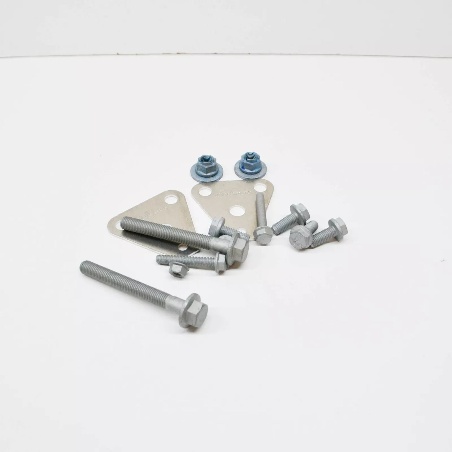 NEW MB E C238 STEERING GEAR MOUNTING PLATE PARTS KIT A2056281500 ORIGINAL