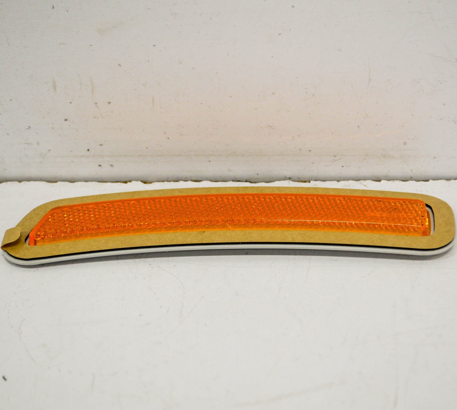 new bmw i3 i01 front right side marker reflector 63117295690 7295690 original