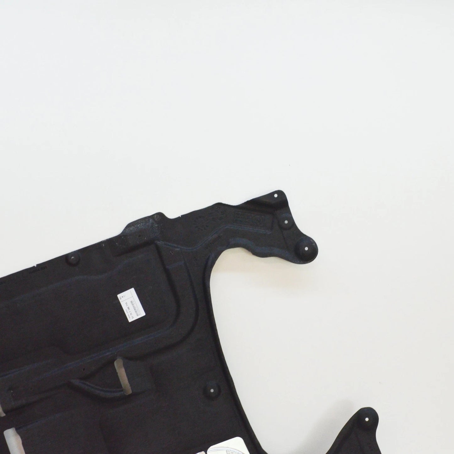 NEW BMW 5 F10 ENGINE CENTER UNDERFLOOR COATING SPLASH SHIELD 51757186714