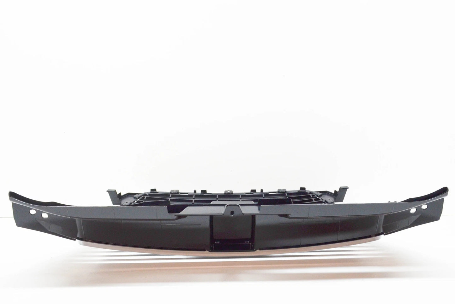 NEW AUDI A3 8P1 FRONT BUMPER RADIATOR GRILLE 8P0853651PT94