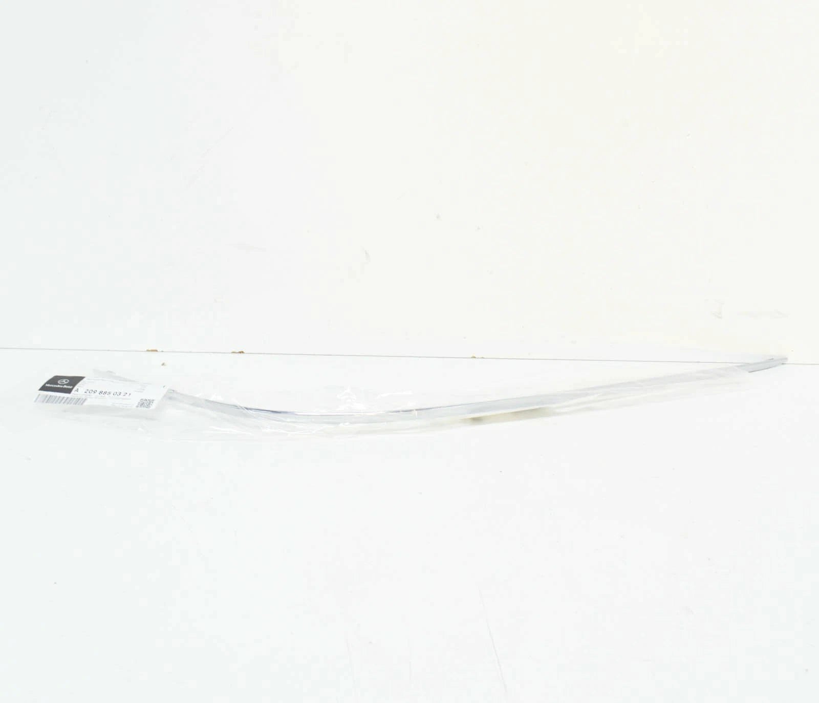 NEW MB CLK C209 FRONT LEFT BUMPER CHROME MOULDING AVANTGARDE A2098850321