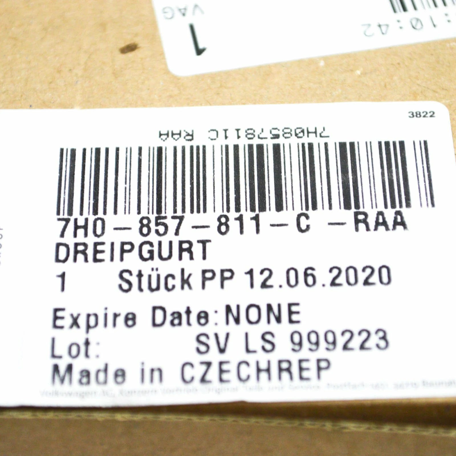 NEW VW TRANSPORTER T5 REAR LEFT THREE-POINT SEAT BELT 7H0857811CRAA