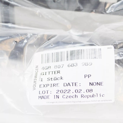 NEW AUDI A7 SPORTBACK 4GA FRONT BUMPER LOWER GRILLE 4G88076839B9