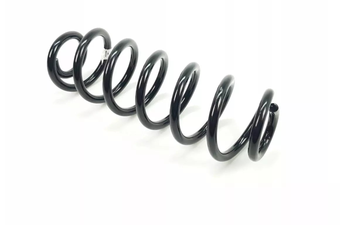 NEW VOLKSWAGEN GOLF MK7 REAR COIL SPRING 3Q0511115N ORIGINAL