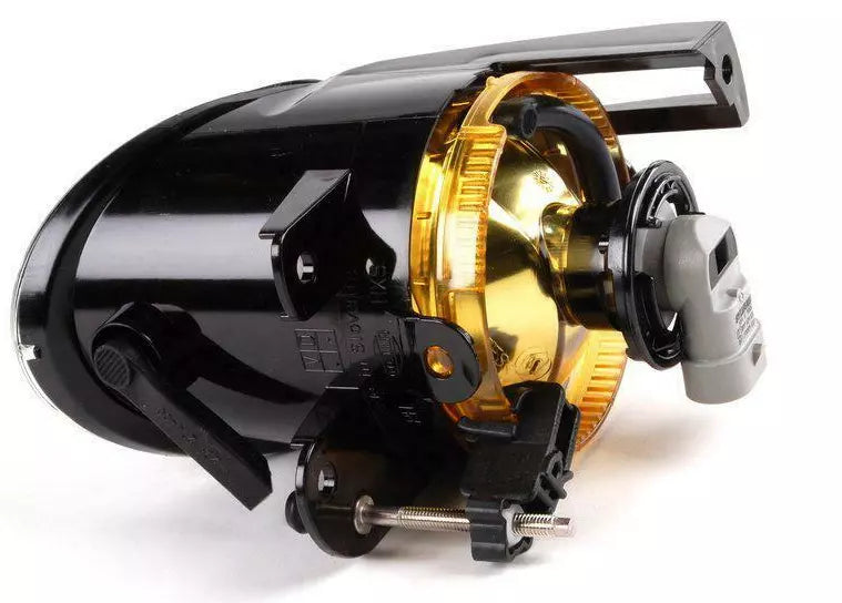 NEW VOLKSWAGEN PASSAT B6 FRONT RIGHT HALOGEN FOG LIGHT 3C0941700B